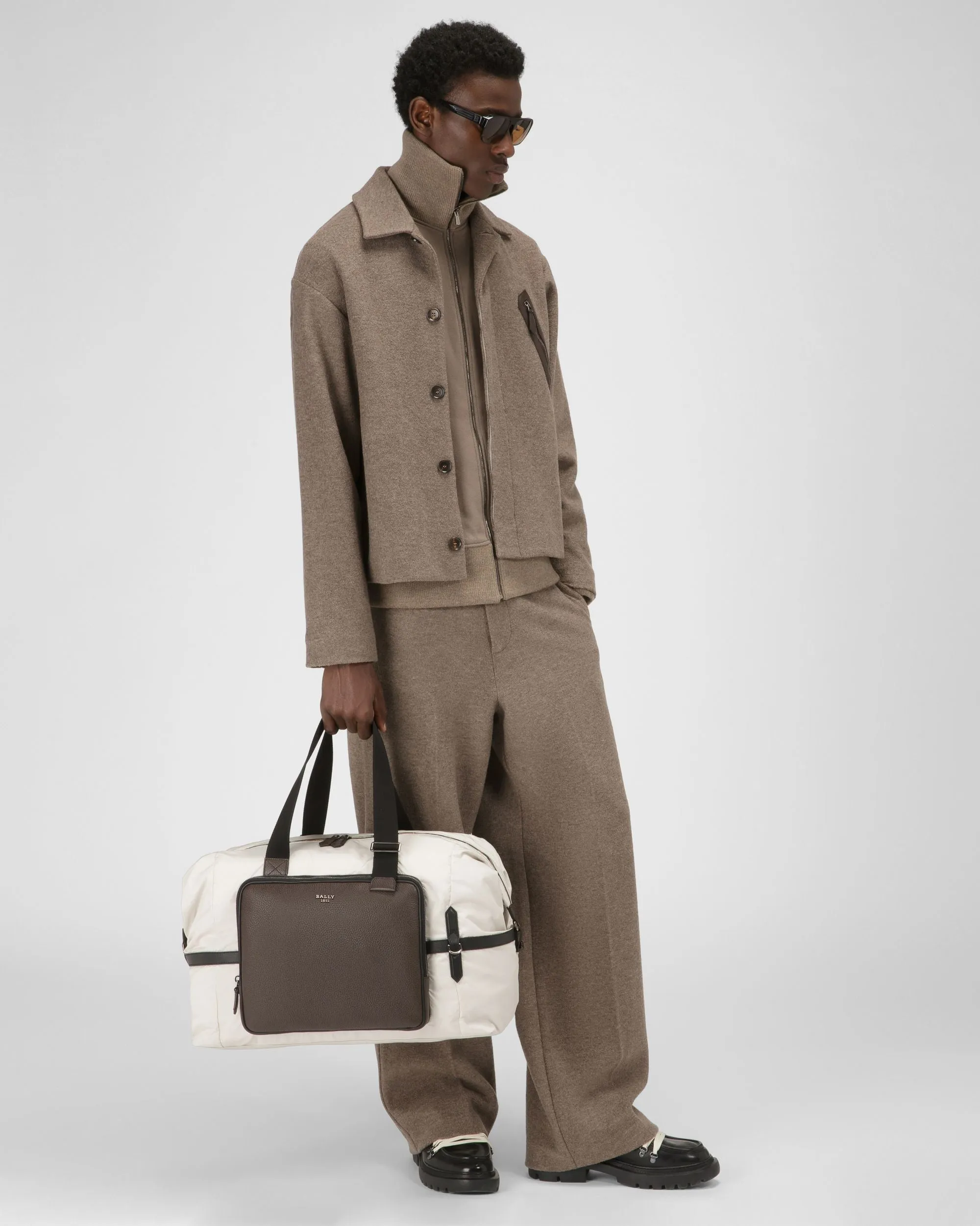 Balten Recycled Nylon Weekender In Denty White