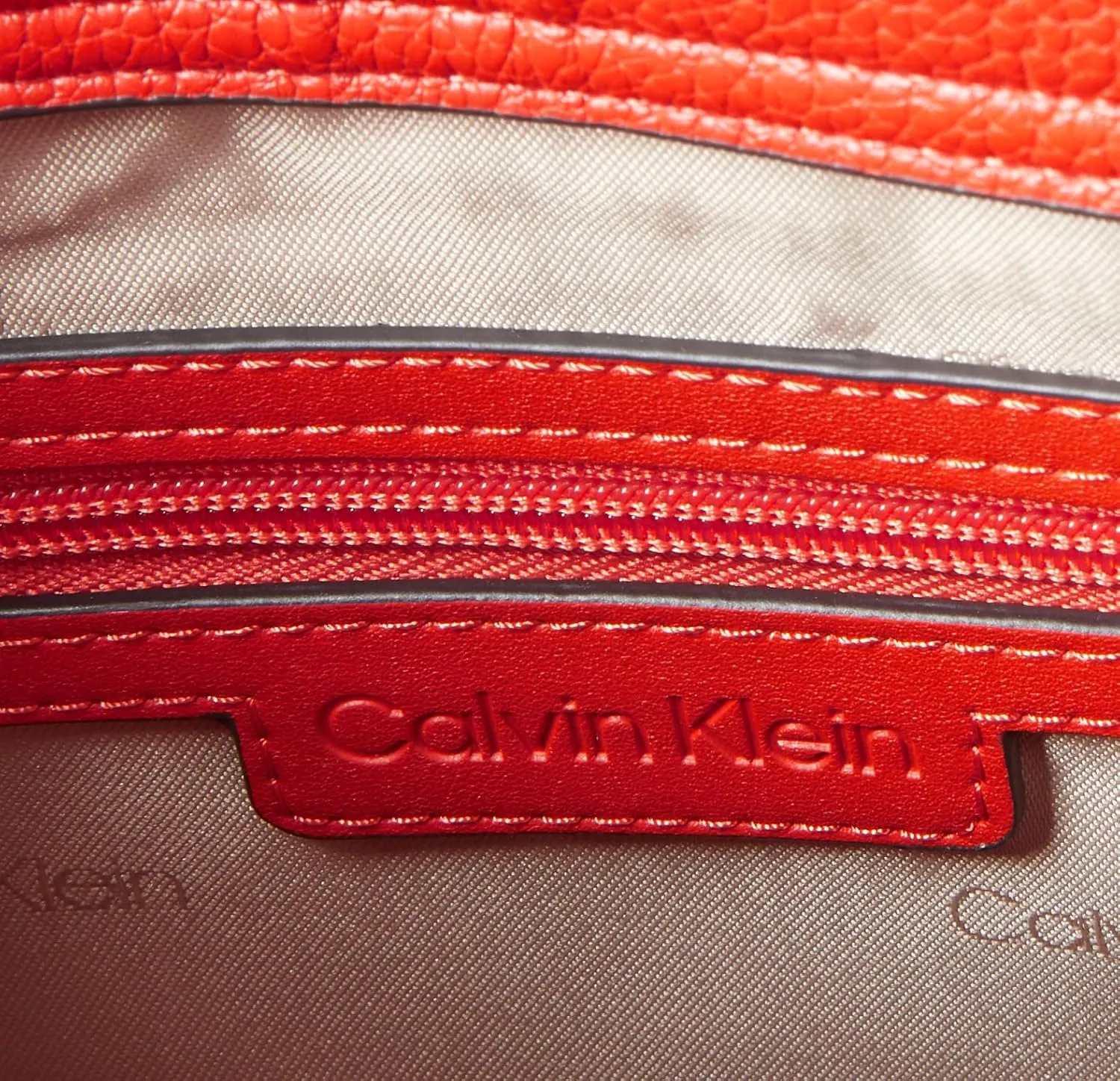 Calvin Klein Willow Messenger Crossbody