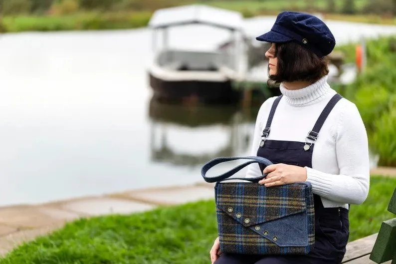 Cley Messenger Bag