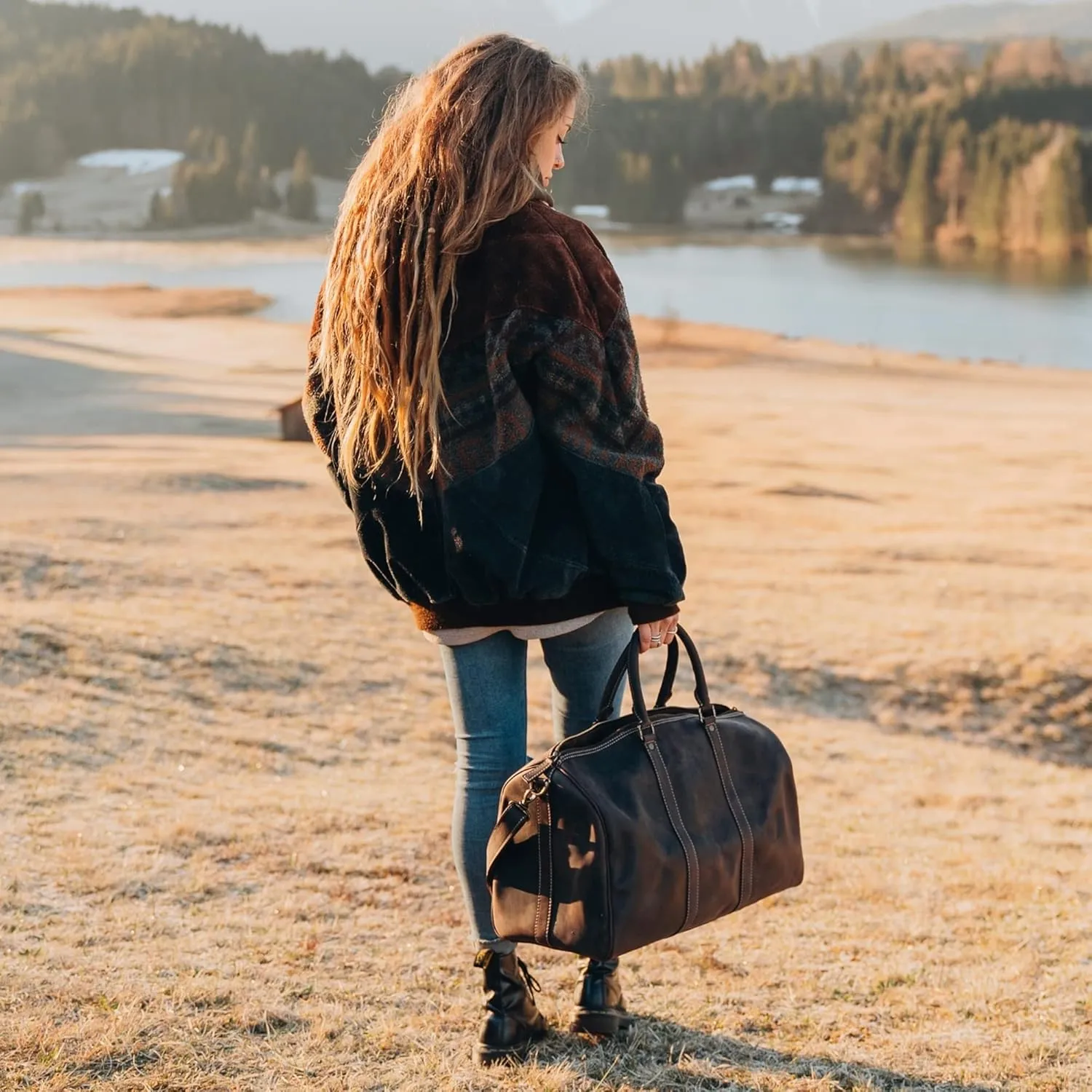 Genuine Top Grain Leather Duffle Bag - Vintage Retro Travel Bag Overnight Weekender Bag Carry on Luggage Bag with Adjustable Shoulder Strap & Interior Pocket - Stylish Gym Bag for Men & Women