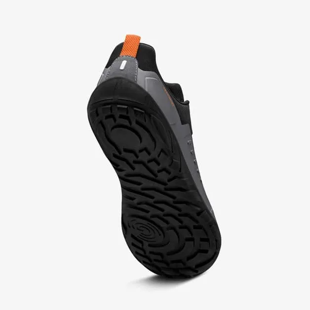 GROUNDIES All Terrain Low Waterproof Women