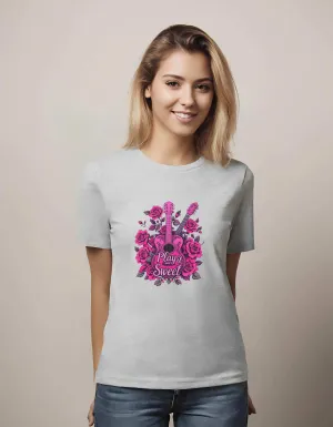 Heart-Shaped Guitar Play it Sweet | Classic T-Shirt (Unisex)