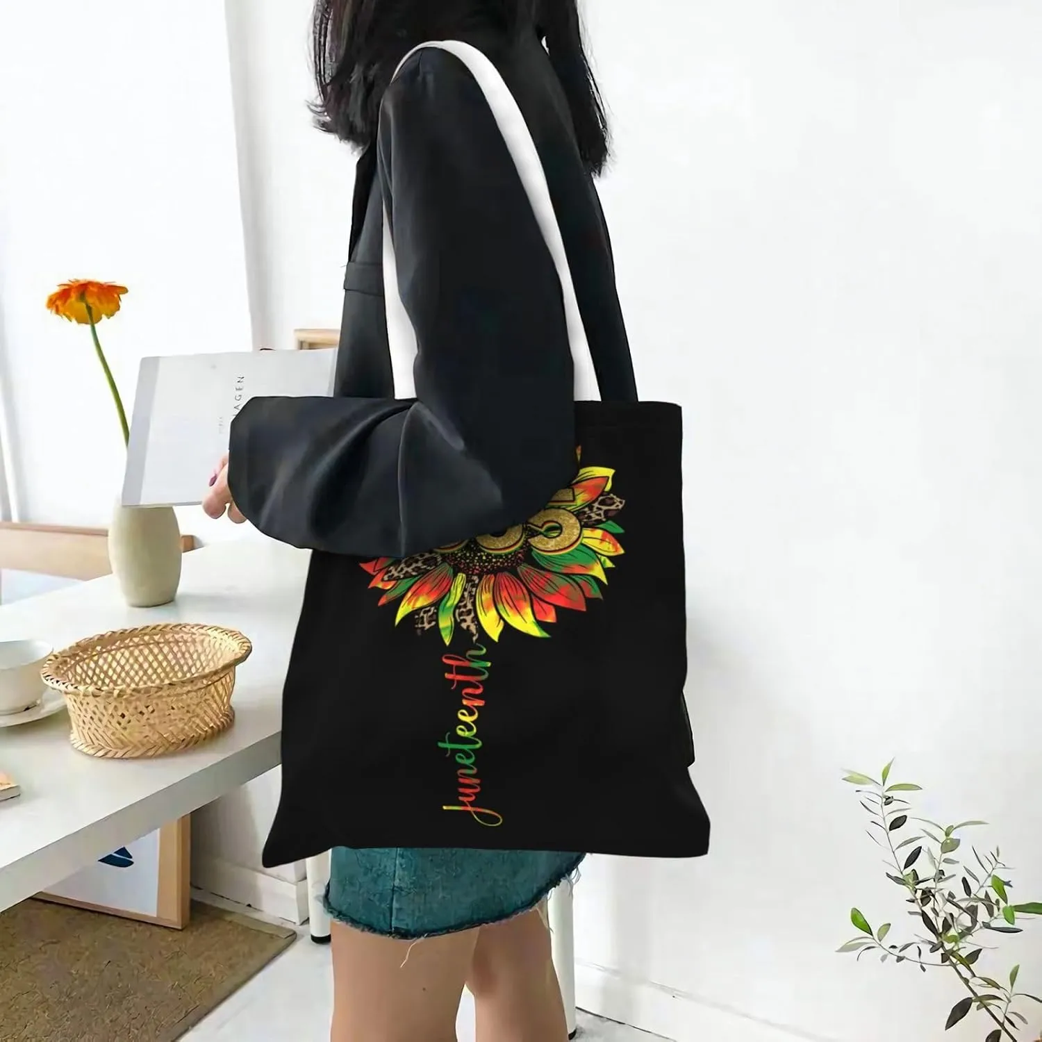 Juneteenth Black Month Lip Kiss Sunflower Tote Bag Reusable Shoulder Tote Bag For Women Lady Vacation, Shopping, Work