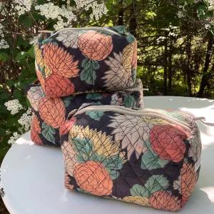 Kyoko Cosmetic Bag: medium