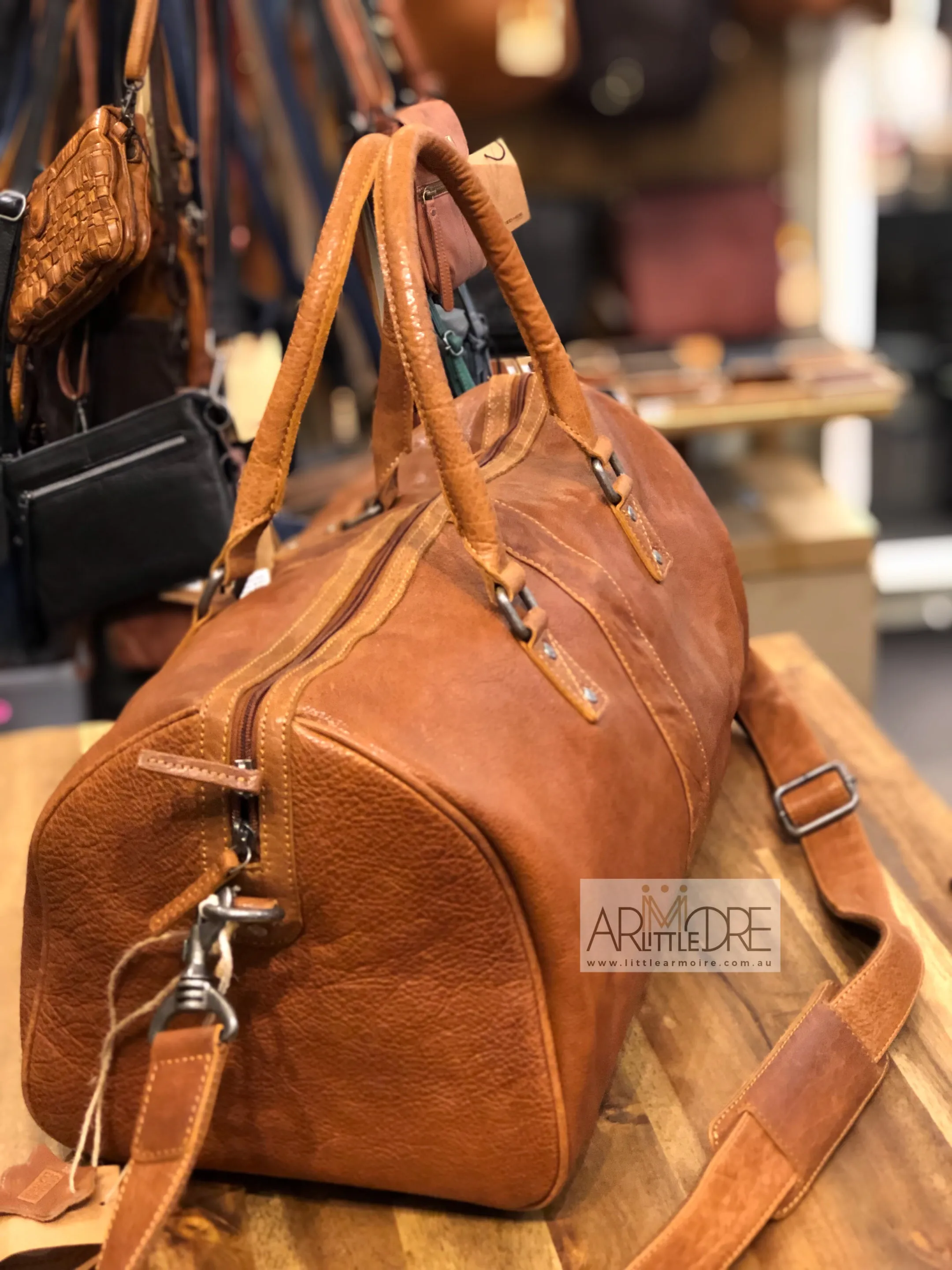LA2031 Leather Overnight Luggage Bag