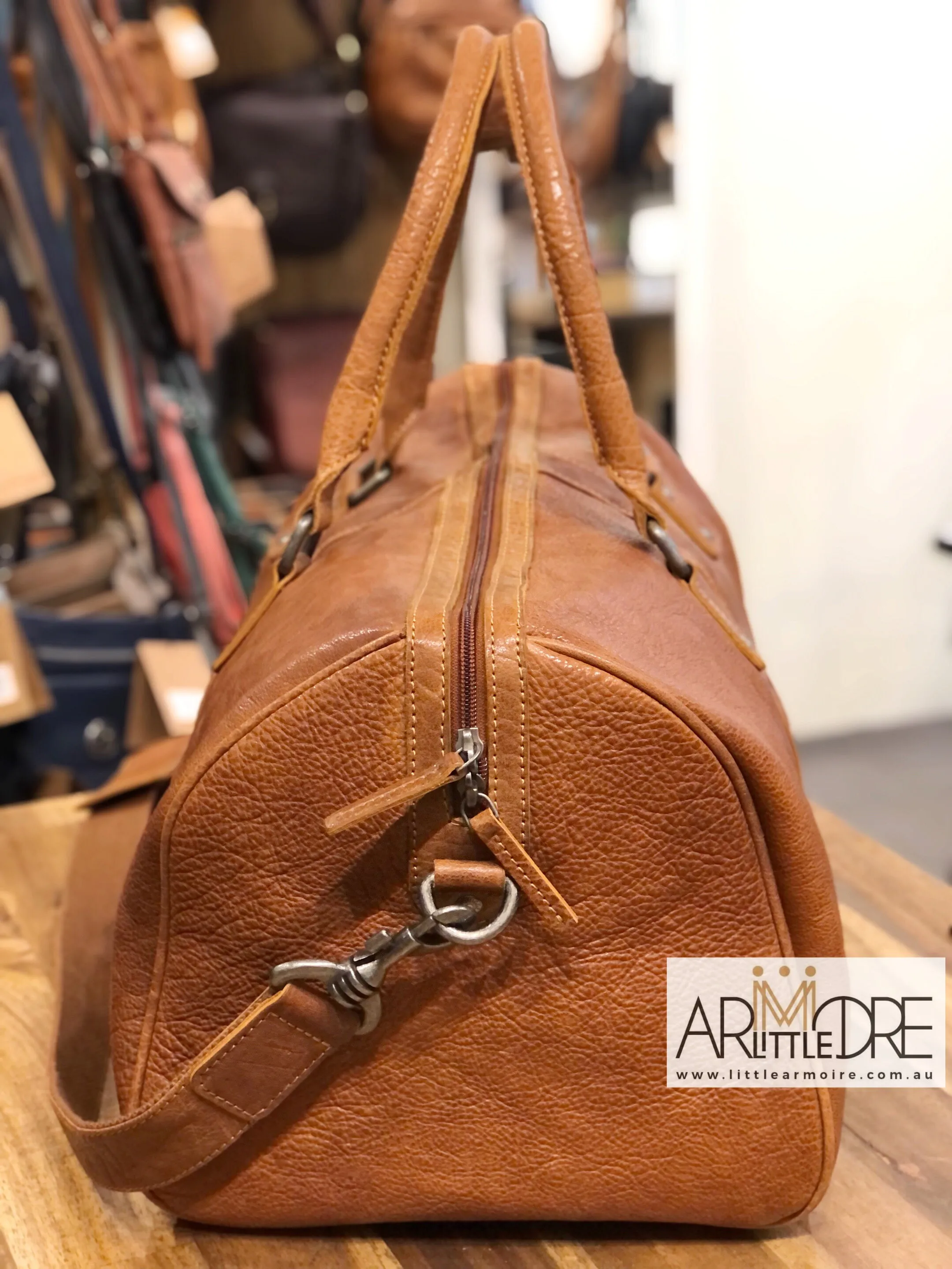 LA2031 Leather Overnight Luggage Bag