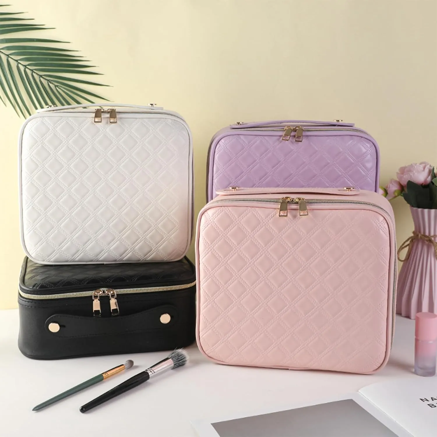 Large Capacity Travel Makeup Train Case with LED Mirror,Rechargeable LED Light for Makeup Cosmetic Case with Brushes Storage Organizer,Travel Box Cosmetic Bag for Women (Pu-White)