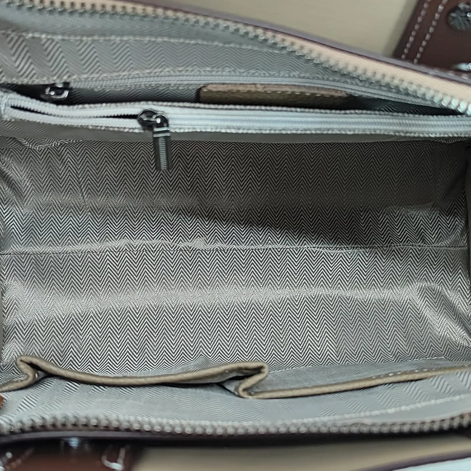 Leather Tote Bags for Women Genuine Leather Handbag with Zipper Medium