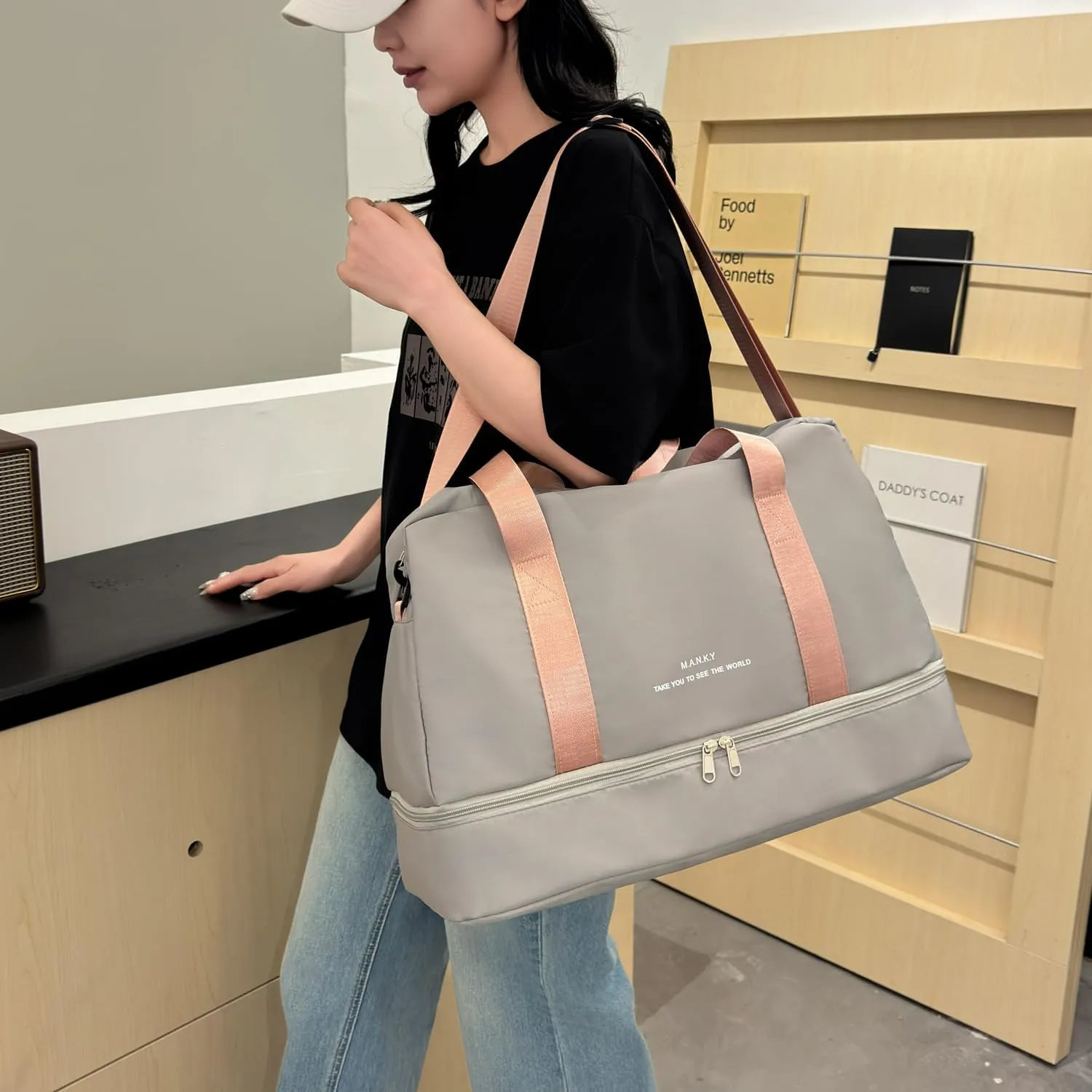 Light Gym Bag for Women, Large Capacity Sports Travel Duffle Bag with with Shoe Compartment & Wet Pocket,Lady Weekender Overnight Aircraft Bag （Grey）