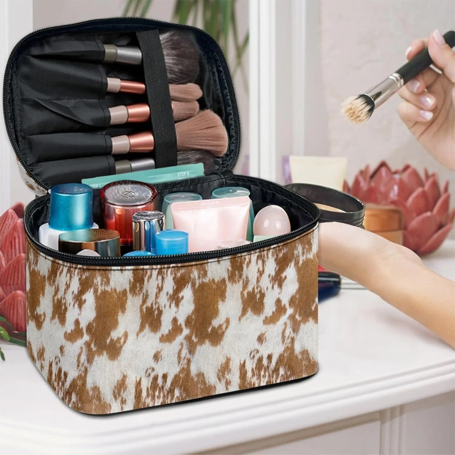 Makeup Bag, Western Style Cosmetic Bag, Large Capacity Travel Makeup Organizer, Toiletry Bag For Women & Girls With Handle and Divider (Brown Cowhide)