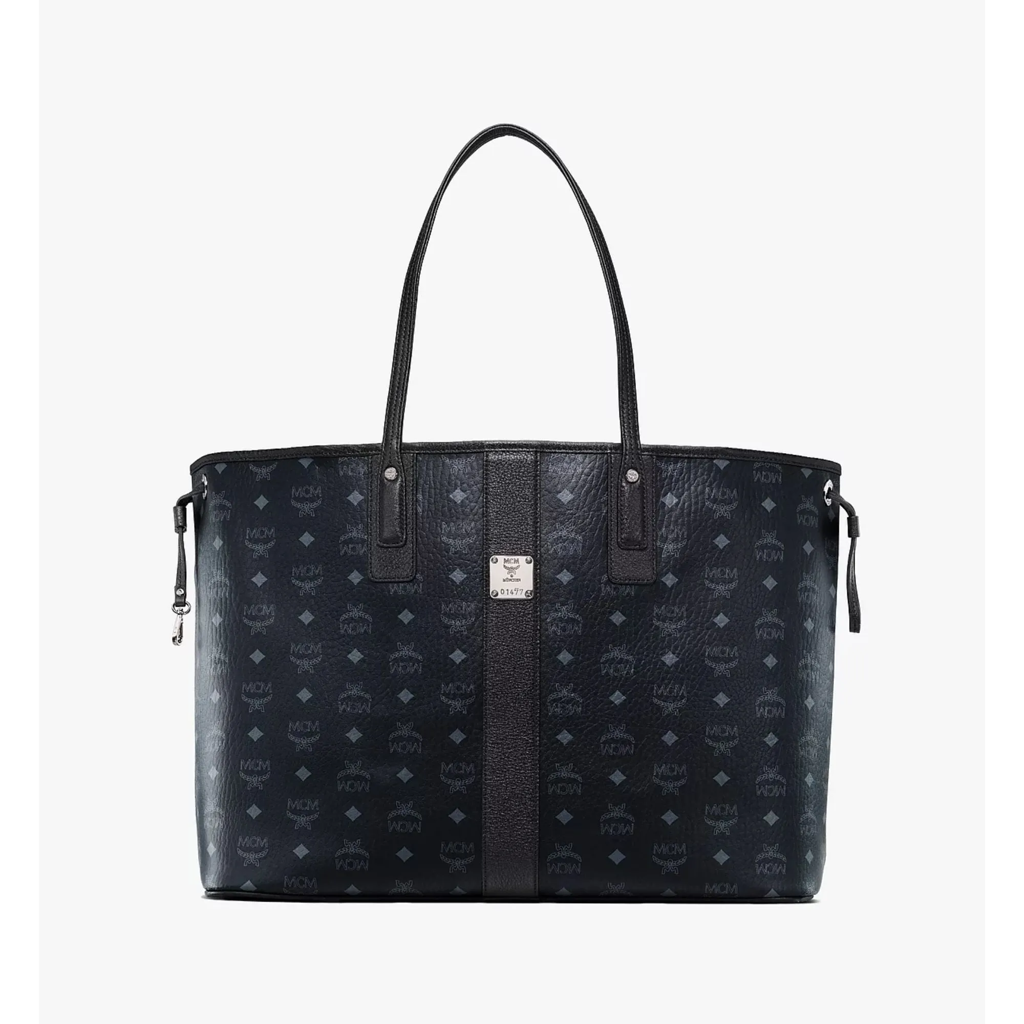 MCM our ultimate lightweight style, the Liz Shopper offers limitless styling opportunities AW20