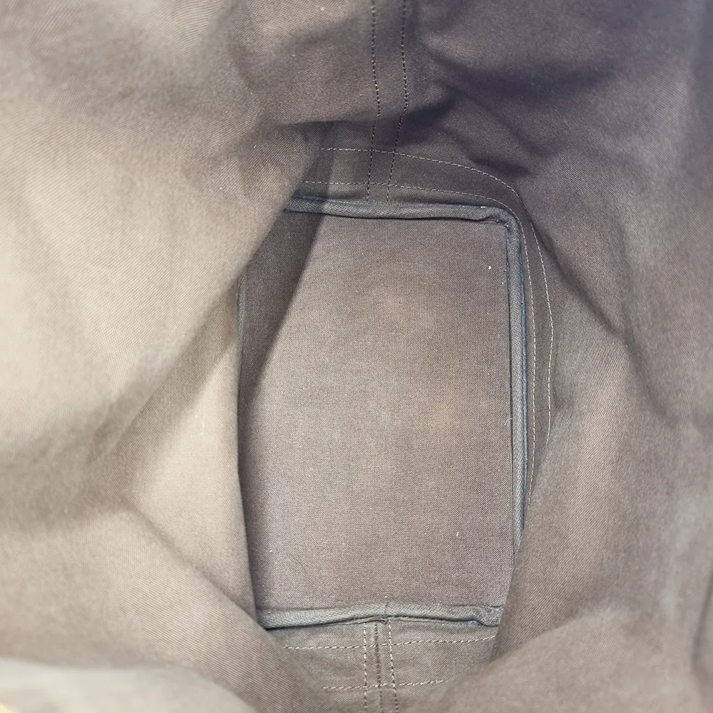 MONOGRAM CANVAS NOÉ