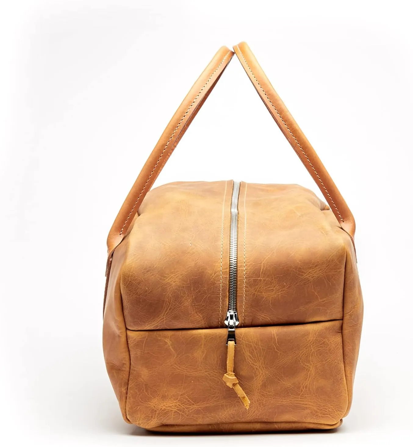 NOKONA Weekender Travel Duffle Bag | Handcrafted in Premium American Ballglove Leather | Made in the USA (Generation Tan)