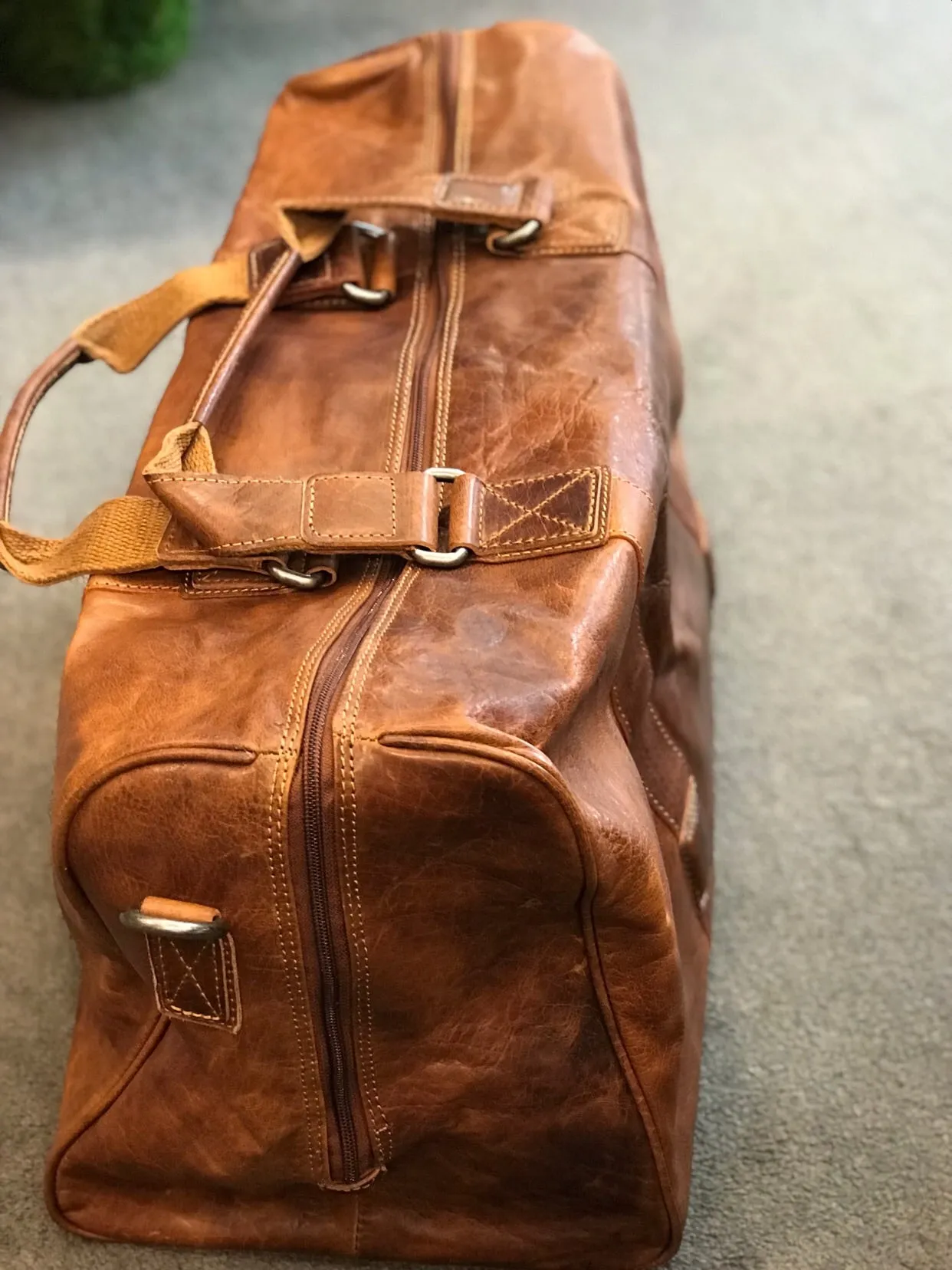 Rugged Hide RH-7320 Cairo Leather Overnight Bag