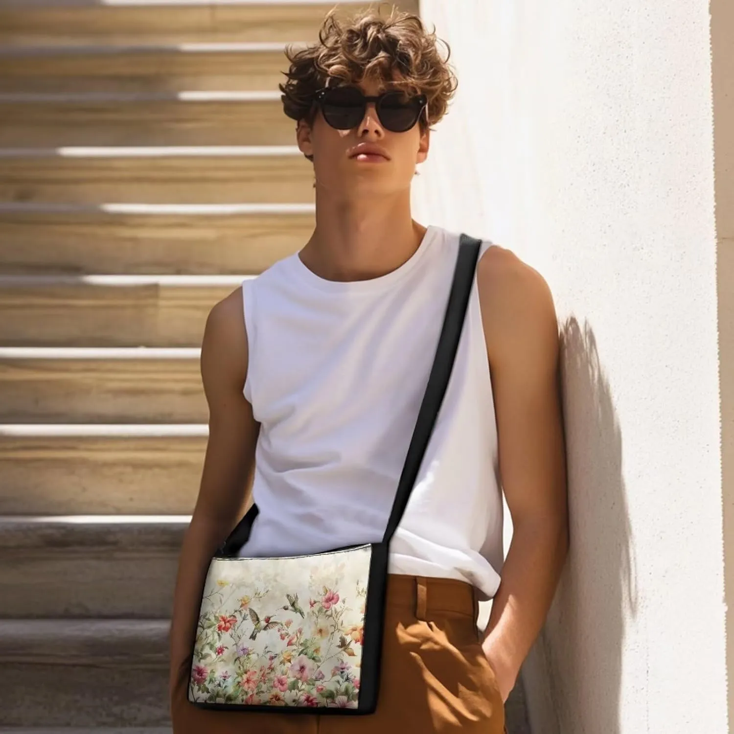 Small Shoulder Bag for Women ＆ Men Adjustable Crossbody Bag with Zipper Closure Trendy Sling Bag for Travel Sports