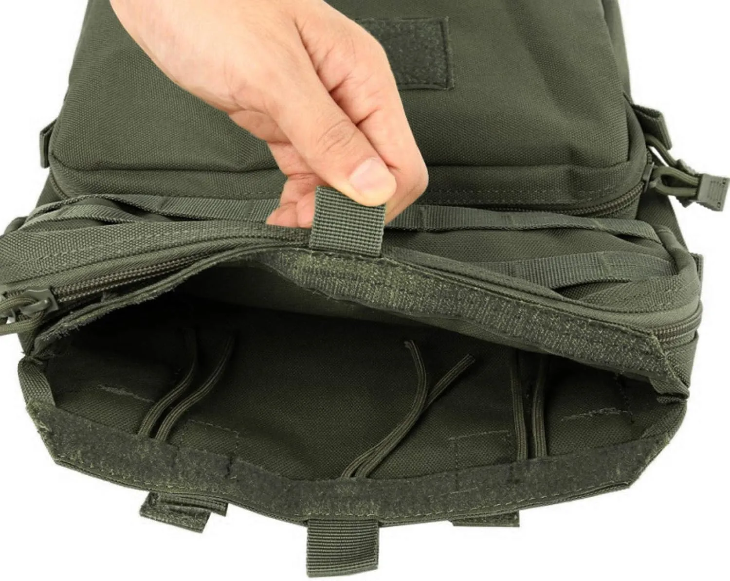 Tactical Molle Hydration Pack Mobility Hydration Carrier Military Hydration Pouch for Plate Carrier Molle Water Bladder Holder for Hiking,Biking,Climbing (Bladder not Included)