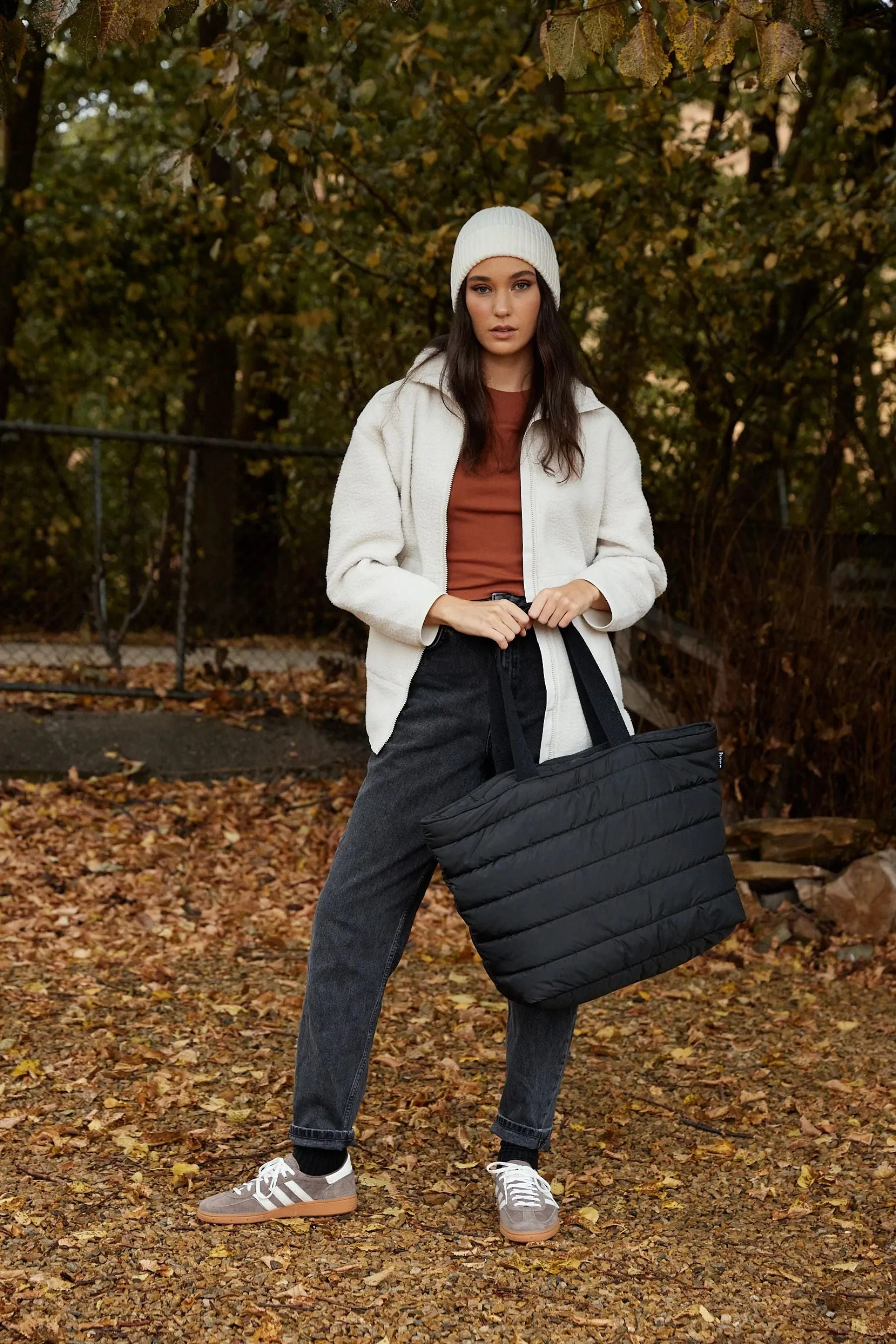 Take It Base | Black