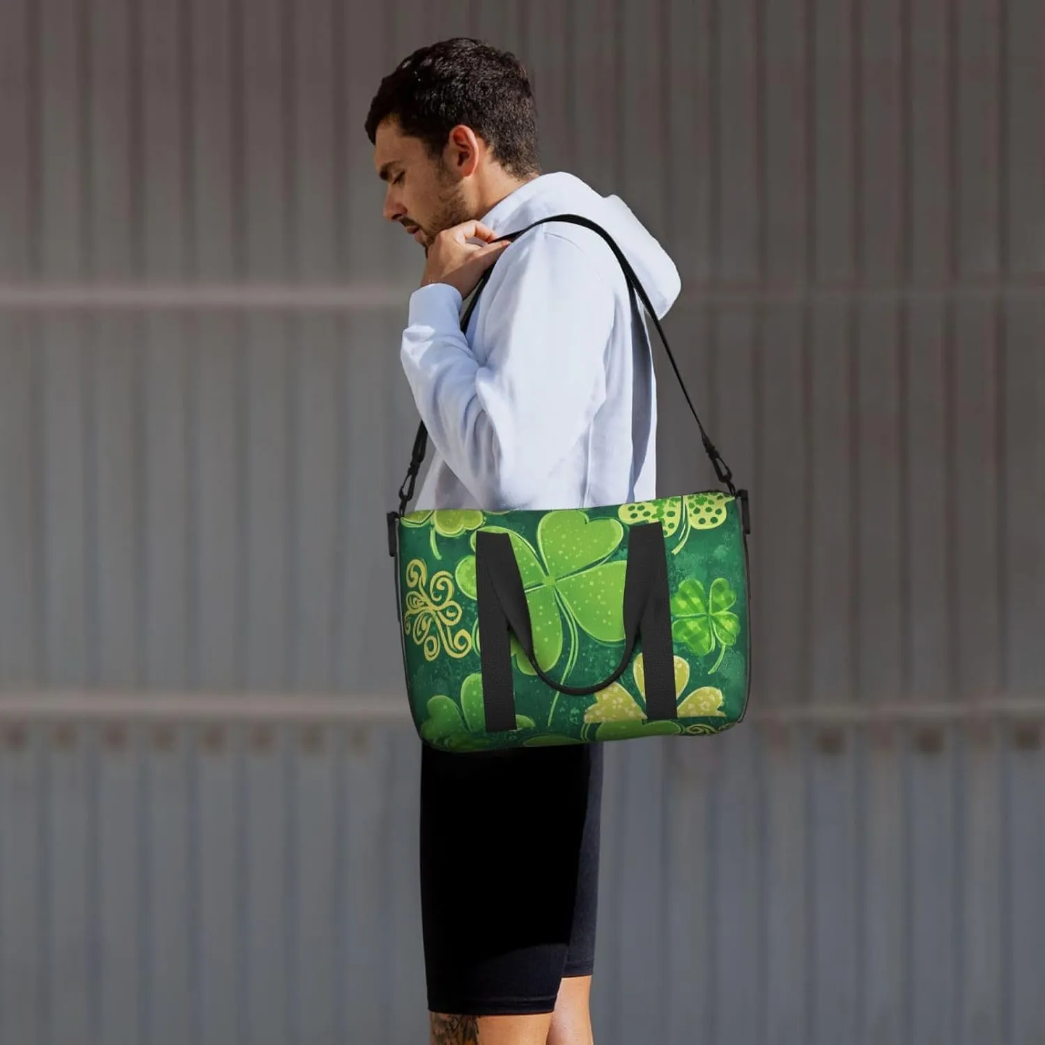Travel Duffle Bag Patricks Day Clover Weekender Overnight Bags Luggage Bag for Women Men Waterproof Sports Gym Bag Hand Bag with Shoulder Strap