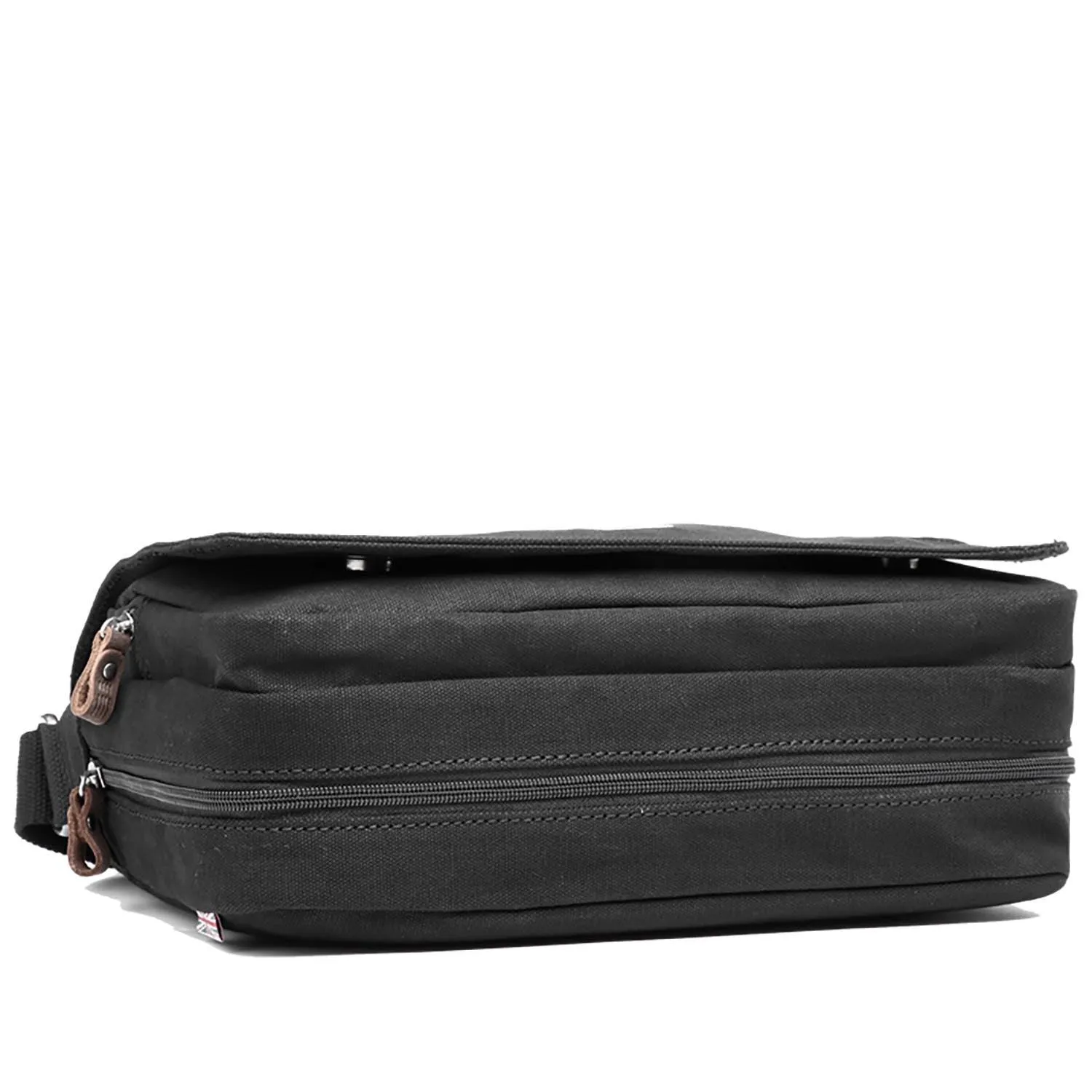 Troop London Classic Messenger Bag Medium