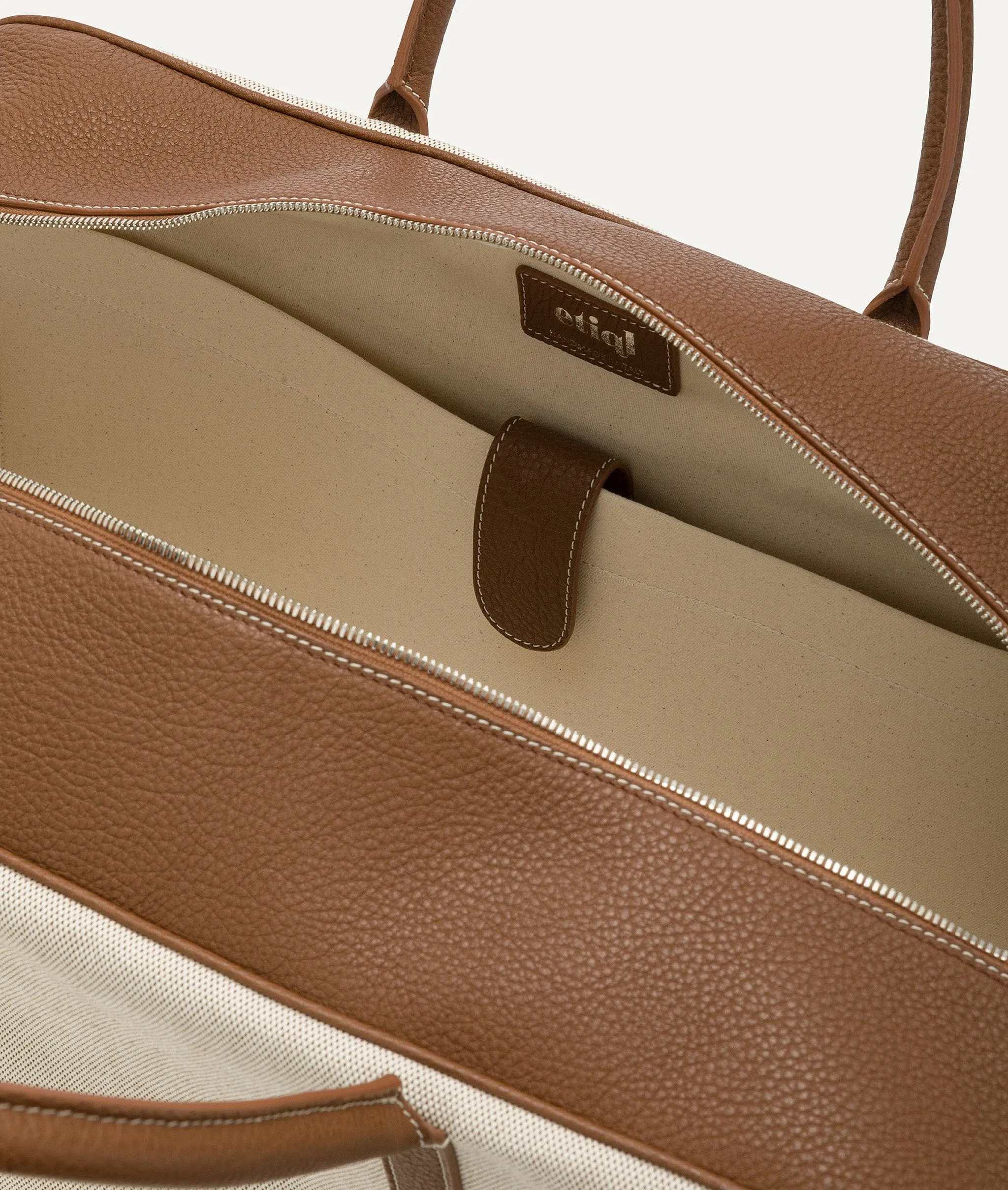 Weekender in Canvas and Calf Leather